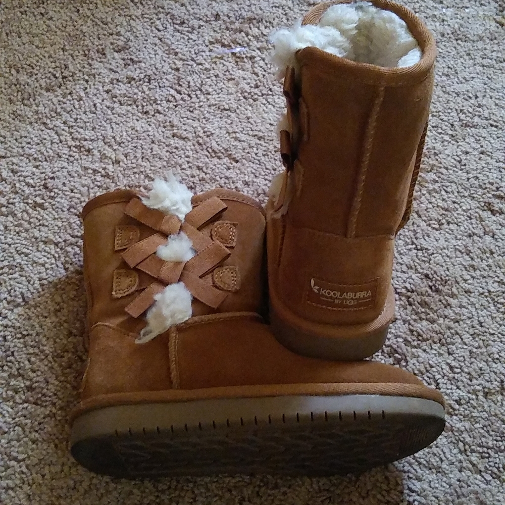 Girls Ugh boots
